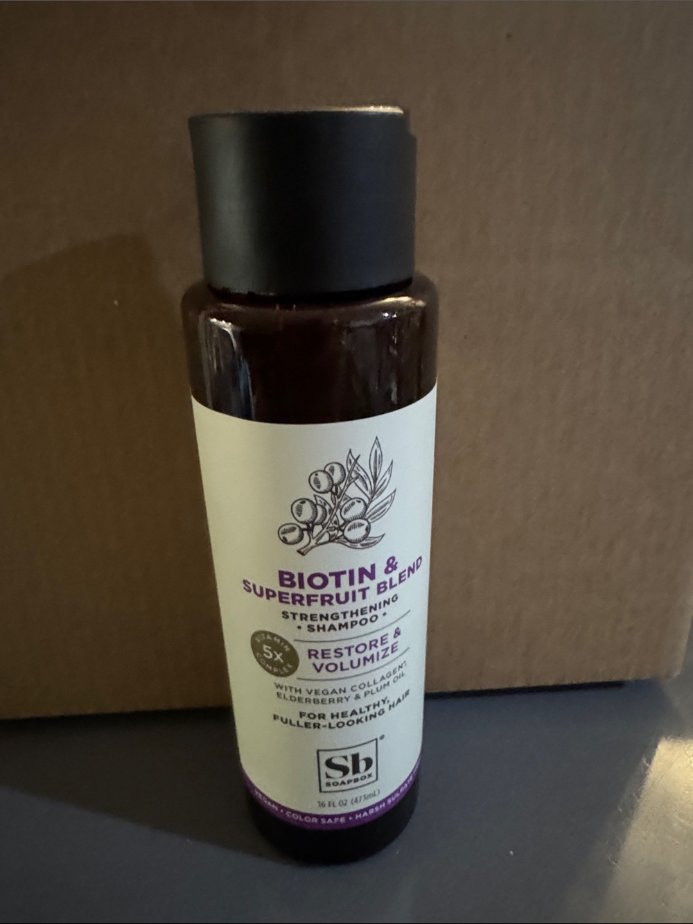 Biotin & Superfruit Blend Strengthening Shampoo - Purple